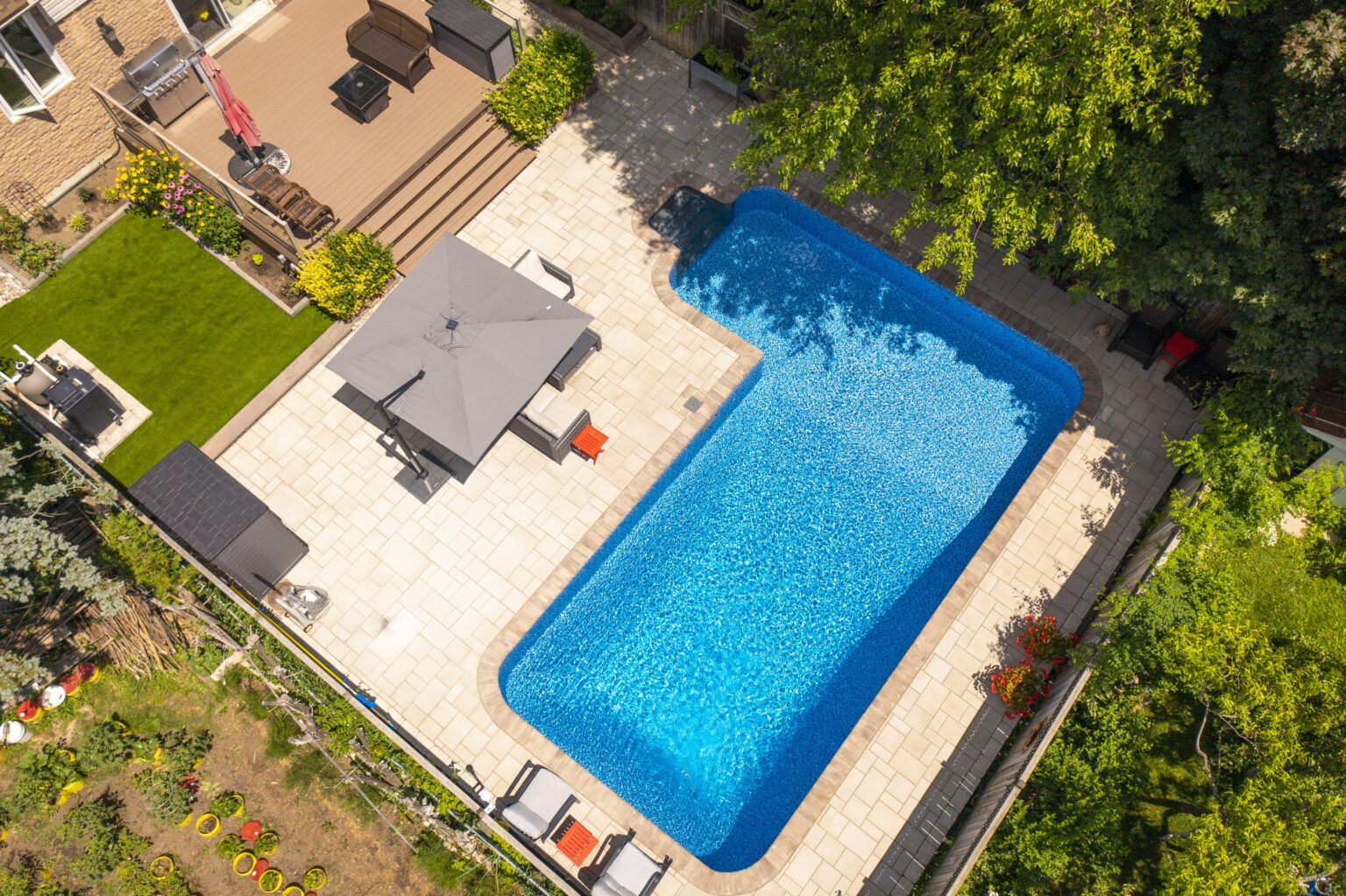 Swimming Pool Contractor Toronto | Bremner Pool and Spa