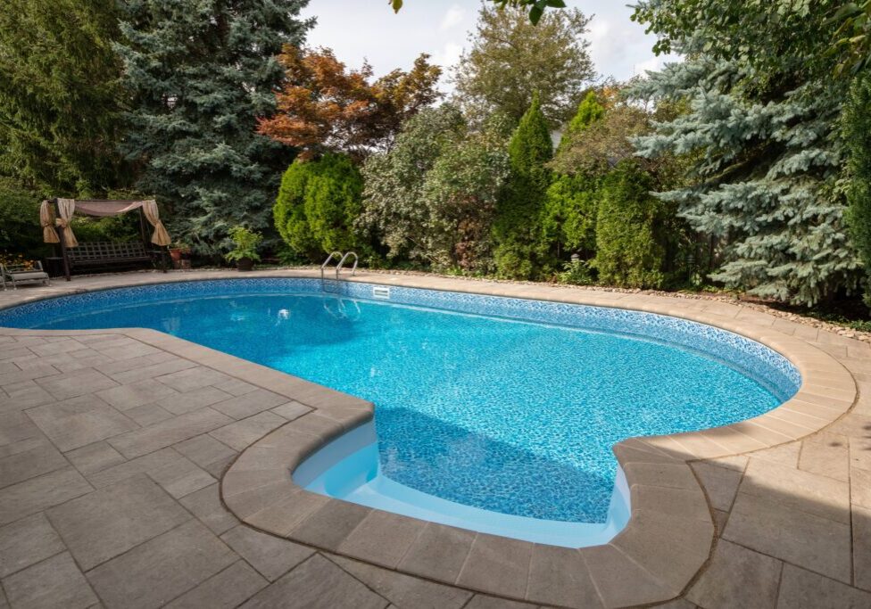 BWS Barolo stone nosing in Sahara blend