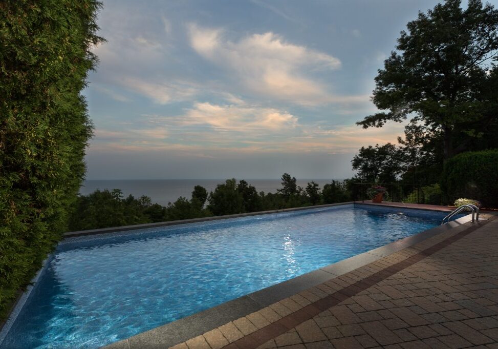 Natural Grey Flagstone with Square Edges